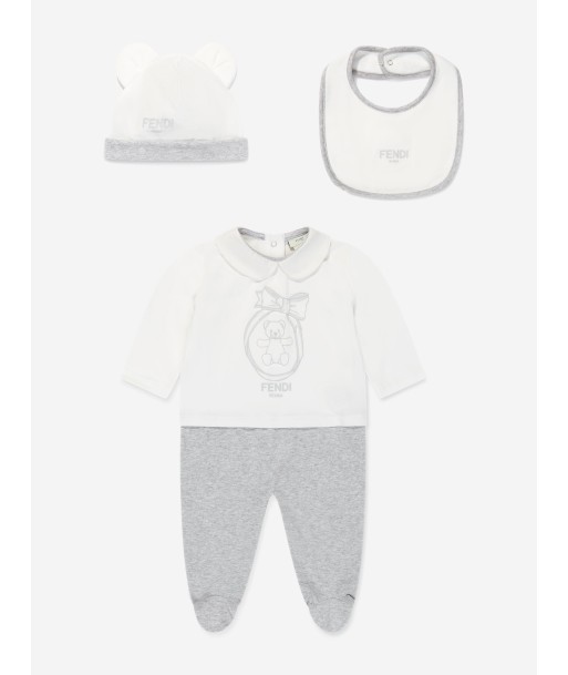 Fendi Baby Logo Babygrow Gift Set in White d'Europe débarque