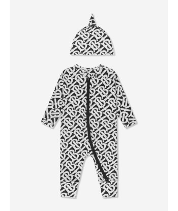 Burberry Baby Claude Mono Gift Set in White Comparez et commandez 