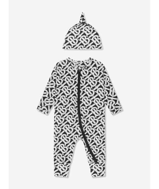 Burberry Baby Claude Mono Gift Set in White Comparez et commandez 