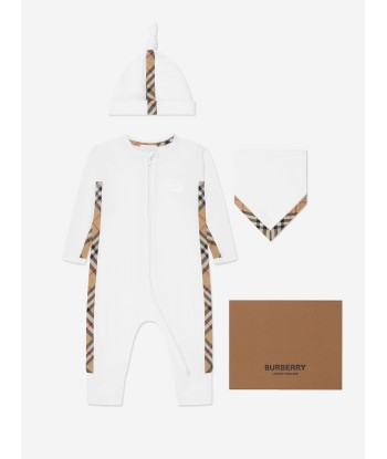 Burberry Baby Claude Romper Gift Set in White brillant des détails fins