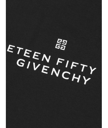 Givenchy Boys Logo T-Shirt in Black Dans la société mordern